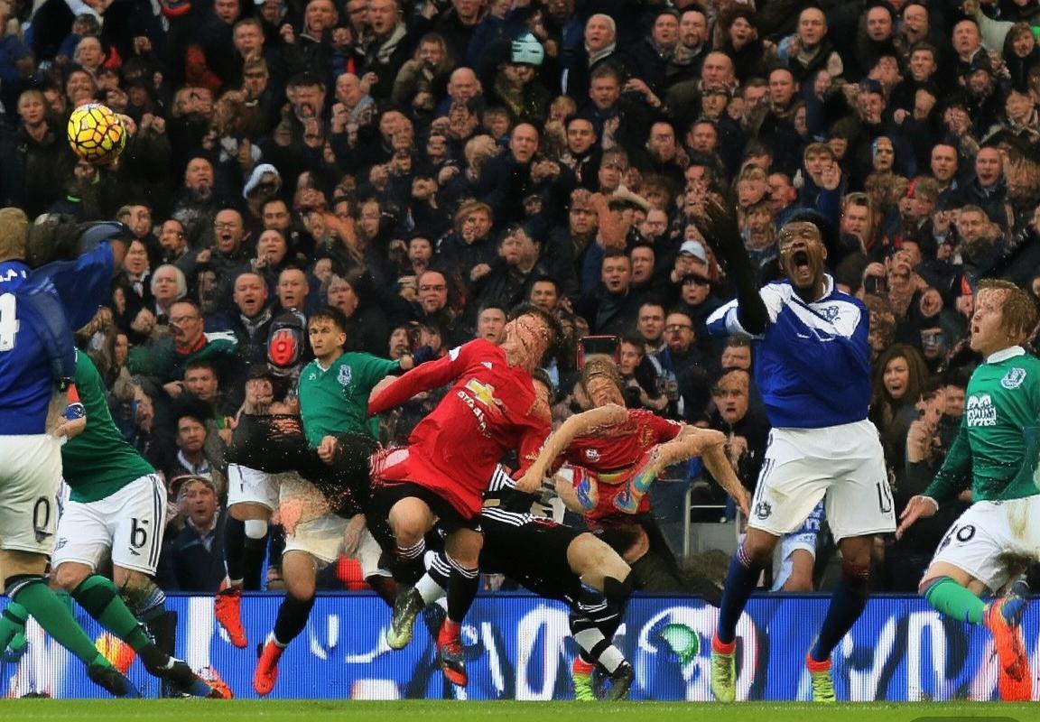 2015-2016英超经典对决：埃弗顿VS曼联激情战回顾(图1)