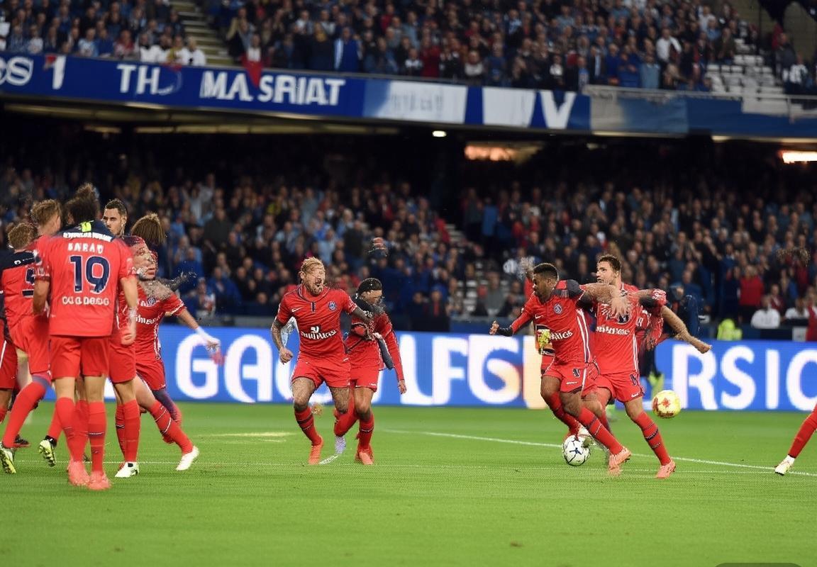 巴黎圣日耳曼大胜图卢兹，欧冠荣耀征程再启(图1)